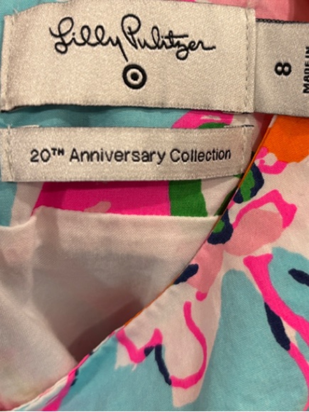 Lily Pulitzer Nosy Posey Floral Print
Sheath Dress Size 8 - Picture 2 of 3